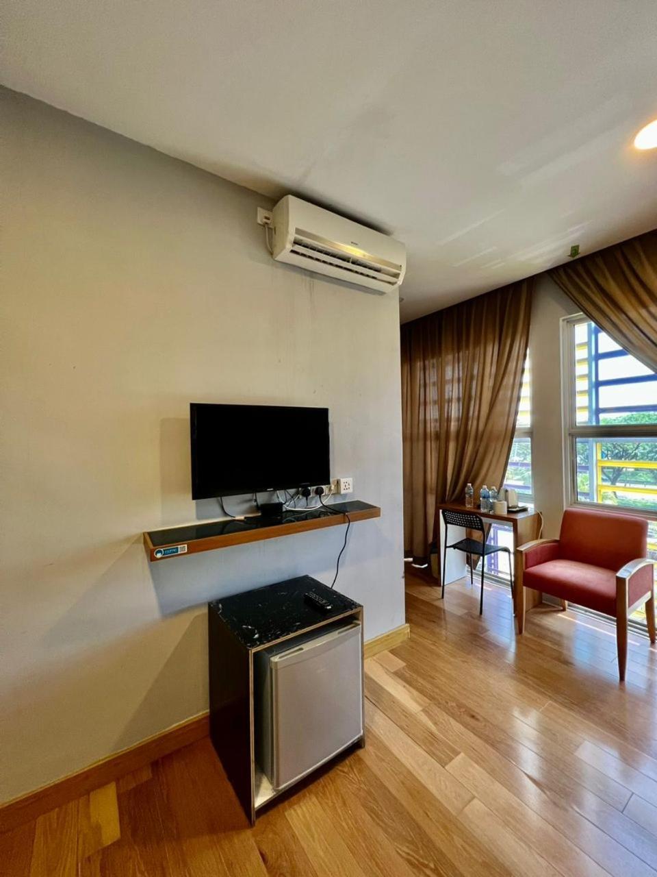 Golden Leaf Boutique Hotel Nusa Idaman Formerly Known As Ariana Hotel Johor Bahru Zewnętrze zdjęcie